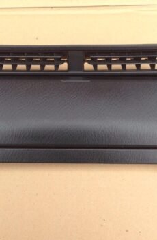 HONDA S2000 GENUINE RADIO DOOR HOUSING AP1 1999-2003