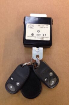 HONDA S2000 CENTRAL LOCK RELAY AND TWO REMOTE CONTROLS DOOR LOCKING AP2
